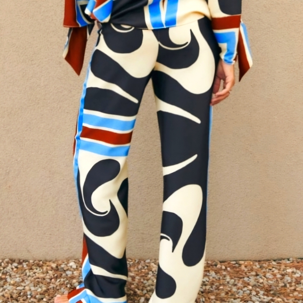 Printed Wide-Leg Pants in Navy, Cream & Blue - Picture 2 of 6